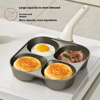 Poêle à oeufs antiadhésive 4 tasses Poêle à petit déjeuner en titane sain avec tous les poêles Résistant à la chaleur et poignées Facile à nettoyer Sans PFOA