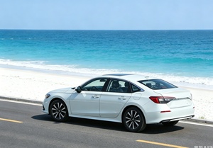 Auto Usate in Cina: Honda <span class=keywords><strong>Civic</strong></span> 2.0L <span class=keywords><strong>E</strong></span>:HEV 2024 Ibrida 2.0L - Veicolo Pionieristico Economico - Product Image 6