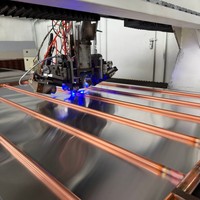 Chauffe-eau solaire intégré pressurisé émaillé 150L efficace avec sortie latérale à 0 degré, collecteur à film noir pour usage domestique