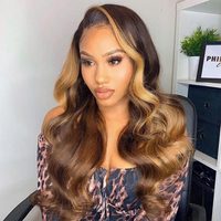 WEIQI Wig Renda Depan Rambut Manusia 613 Berwarna Ombre Biru Merah Muda Cokelat 99j 13X4 40 Inci Wig Renda Depan Sebelum Pencabutan Dalam Keriting Peru