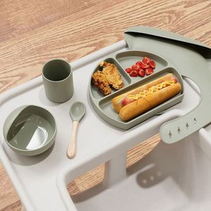Nouvel ensemble de vaisselle pour bébé : bavoir en silicone avec bol - Product Image 2