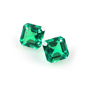 Piedra preciosa suelta creada hidrotermal Asscher corte esmeralda verde cultivada en laboratorio colombiano para joyería - Product Image 1