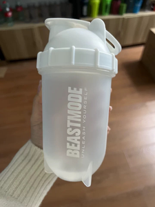 סגנון חדש 18 עוז 500 מ "ל הסיטונאי לוגו מותאם אישית bpa חינם פלסטיק שחור חדר כושר חלבון שייקר גביע ספורט - Product Image 5