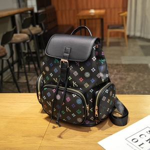 Cross-border Fashion PU <b>Backpack</b> <b>Large</b> <b>Capacity</b> High-end Sense Bag Lazy Style Niche Design All-match Zipper <b>Backpack</b> - Product Image 5
