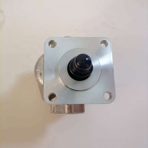Pompe à engrenages 15PF11F50P04 pour support de rouleaux de machine Xinguang, ligne de production de boîtes en carton ondulé / Pompe de transfert d'huile haute pression - Product Image 3