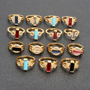 Anillo de Circonio Chapado en Oro de 24K al por Mayor JXX, Anillo de Boda Clásico con Diamantes de Oro, Simple y Geométrico, Hermoso para Mujer - Product Image 1