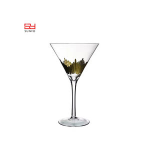 Juego <span class=keywords><strong>de</strong></span> 5 Copas <span class=keywords><strong>de</strong></span> <span class=keywords><strong>Vino</strong></span> <span class=keywords><strong>de</strong></span> Lujo Sunyo Hechas a Mano, Pintadas en Oro, Grabadas y Libres <span class=keywords><strong>de</strong></span> Plomo, con Capacidad <span class=keywords><strong>de</strong></span> 350 ml, Venta al por Mayor para <span class=keywords><strong>Vino</strong></span> Tinto - Product Image 3