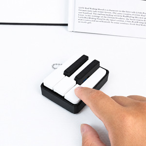 Giocattolo Antistress a Forma di Tastiera di Pianoforte in PLA, Decorazione da Scrivania, Unisex 5-13 Anni - Product Image 4