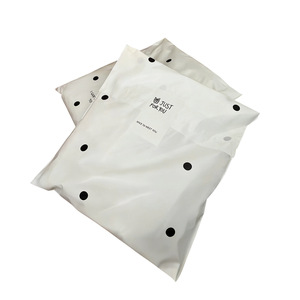 Custom Logo Eco-Friendly Biodegradable Compostable Poly Mailing Clothing Apparel Packaging Express Polymailer Shipping Bags - Product Image 4