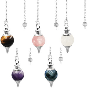 Pendentif en <span class=keywords><strong>pierre</strong></span> de cristal naturelle en gros, pendule de guérison en <span class=keywords><strong>pierre</strong></span> de cristal avec énergie, chaîne de pendentif en <span class=keywords><strong>pierre</strong></span> de cristal originale - Product Image 2