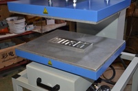 Machine de presse de gaufrage T-shirts Logo Machine de gaufrage de tissu 3D Machine d'impression de gaufrage Tôle d'acier Textile Cuir