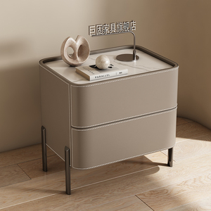 Mesita de noche de almacenamiento pequeña y creativa de lujo, sillín de cuero, nueva pizarra, madera maciza de gama alta, Internet, dormitorio de celebridades, estante para el hogar - Product Image 3