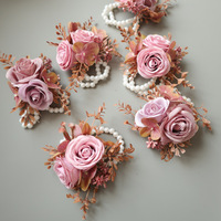 Boutonniere & Corsage Bunga Mawar Buatan Tangan dari Sutra, Pin Bunga Gaya Eropa Vintage untuk Pernikahan & Upacara Wisuda