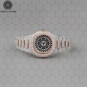 Montre en diamant moissanite de qualité supérieure avec un savoir-faire élégant pour un usage quotidien luxueux, disponible à prix réduit - Product Image 5