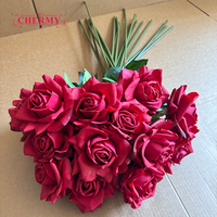 Super Rabatt Großhandel Langstielige Künstliche Rosen Echt Aussehende Große Blumen Rote Rose für Heim Haus Tischdekoration