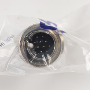 ชุดควบคุมหุ่นยนต์ FANUC A05B-1137-J058 รุ่น R-30iB พร้อมอุปกรณ์ PLC - Product Image 5