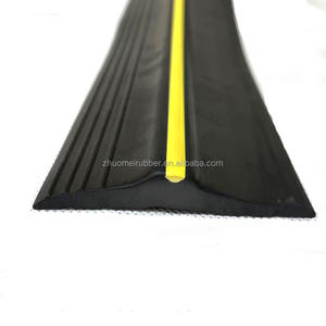 Joint inférieur <span class=keywords><strong>de</strong></span> <span class=keywords><strong>porte</strong></span> <span class=keywords><strong>de</strong></span> <span class=keywords><strong>garage</strong></span> <span class=keywords><strong>de</strong></span> 90 mm <span class=keywords><strong>de</strong></span> largeur, joint <span class=keywords><strong>de</strong></span> sol <span class=keywords><strong>de</strong></span> <span class=keywords><strong>porte</strong></span> <span class=keywords><strong>de</strong></span> <span class=keywords><strong>garage</strong></span>, joint d'étanchéité <span class=keywords><strong>de</strong></span> <span class=keywords><strong>porte</strong></span> <span class=keywords><strong>de</strong></span> <span class=keywords><strong>garage</strong></span> - Product Image 2