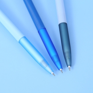 Ocean Series Silicone Cool Shark Three-dimensional Push-button <b>Pen</b>, Student Stationery Smooth Neutral <b>Pen</b> - Product Image 3