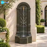 Fontaine murale classique en bronze, sculpture antique en laiton et cuivre, élément aquatique personnalisé pour hôtel, villa, jardin, cour, place publique