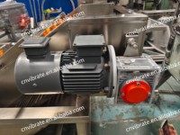 VBJX Industriële Fruit- en Groentebellenwasmachine Automatische luchtbellen voedselwasser voor commerciële voedselverwerkingslijn