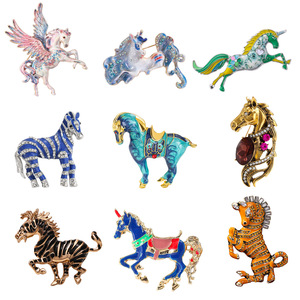 Broche de Aleación con Cristales de Estrás de la Serie del Año del Caballo del Zodiaco, Regalo Infantil de Moda <span class=keywords><strong>YINI</strong></span>, Accesorio de Moda Versátil y de Lujo - Product Image 2