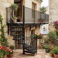 Escalier en spirale extérieur moderne de haute qualité, design en fer forgé avec rampe en fer forgé pour villa et appartement