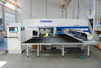 Machine de poinçonnage à tourelle CNC Job Shop à entraînement pneumatique pour la fabrication de composants en tôle en grande série à haute productivité, service OEM
