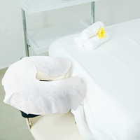 Coussinets de tête jetables OEM pour fauteuil de salon de beauté, feuille de protection faciale avec trou pour le visage, 100 pièces, feuille de protection de tête pour le cou, soins personnels