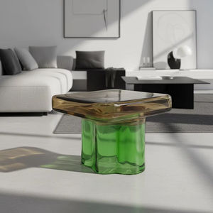 Moderne minimalistische kubusvormige resin salontafel voor een onafhankelijke designerconceptwinkel & speciaalzaak voor pour-over koffie - Product Image 2