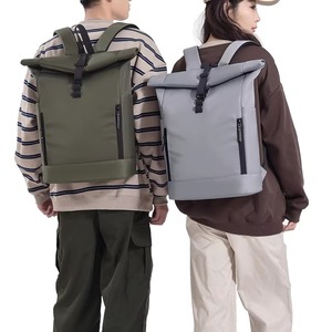 Altri Zaini di Design per Uomo e Donna, Borsa Espandibile con Chiusura Roll Top per Outdoor, Viaggio, Palestra, Sport, con Scomparto per Laptop - Product Image 6