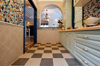Table îlot de cuisine axée sur le design avec comptoir en contreplaqué stratifié Hpl et en quartz Armoire en bois personnalisée