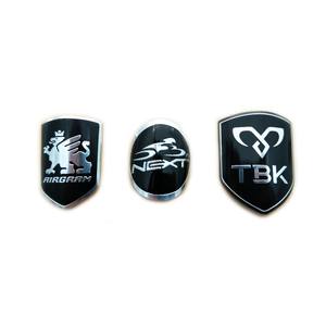 Etiquetas Metálicas Personalizadas con Estampado en Relieve, Placas con Logotipo de Marca de Bicicleta - Product Image 3