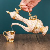 Vente en gros d'usine de cadeaux de luxe pour le ramadan ensemble de tasses à thé rouge avec plateau/ensemble zamzam