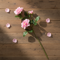Großpackung Künstliche Rote PE-Rosen Realistische Schaumstoffblumen Handgefertigte Rosenköpfe für Hochzeits- und Valentinstagsdekoration