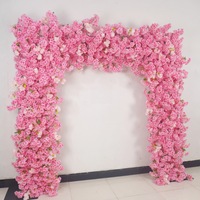NINI Romantischer Hochwertiger Handgefertigter Rosa Seiden-Blumenbogen 8ft mit Gemischten Blumen für Hochzeitsdekoration