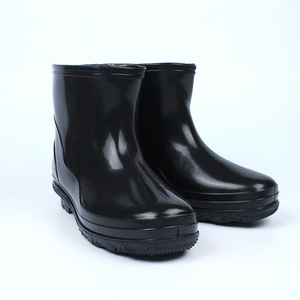 Botas de lluvia para hombre, negras, gruesas, de tacón bajo, antideslizantes, resistentes al desgaste y al aceite, para minería y trabajo en el jardín. - Product Image 3