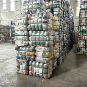 DH06 Abbigliamento Invernale di Seconda Mano all'Ingrosso: Giacche da Uomo, Completi, Cappotti, Abiti da <span class=keywords><strong>Donna</strong></span>, Abbigliamento Sportivo per Bambini, <span class=keywords><strong>Vestiti</strong></span> Usati in Stock - Product Image 5