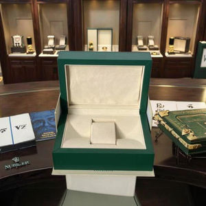La caja de madera verde para relojes de hombre en Guangzhou es adecuada para juegos de relojes mecánicos automáticos <span class=keywords><strong>Rolex</strong></span> - Product Image 4
