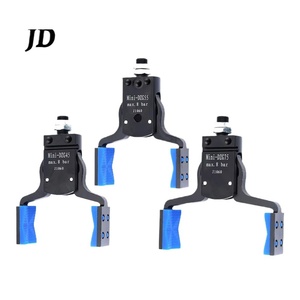 Pinza Neumática Serie Mini-D J-1080, Accesorio de Sujeción Ampliado de Forma Especial con Boquilla de Sujeción - Product Image 1