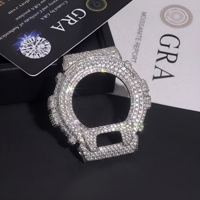 Luxuriöses Iced-Out Moissanite Uhrengehäuse DW6900 mit Kreuz-Baguette-Design – DIY-Uhrenmodifikationsgehäuse für die DW-6900 Kollektion – Hip-Hop-Schmuck