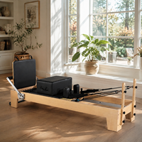 Reformer de Pilates para Estudio y Hogar, Estructura de Madera Sólida, Carro de Deslizamiento Suave, Barra Ajustable para Pies con Resortes