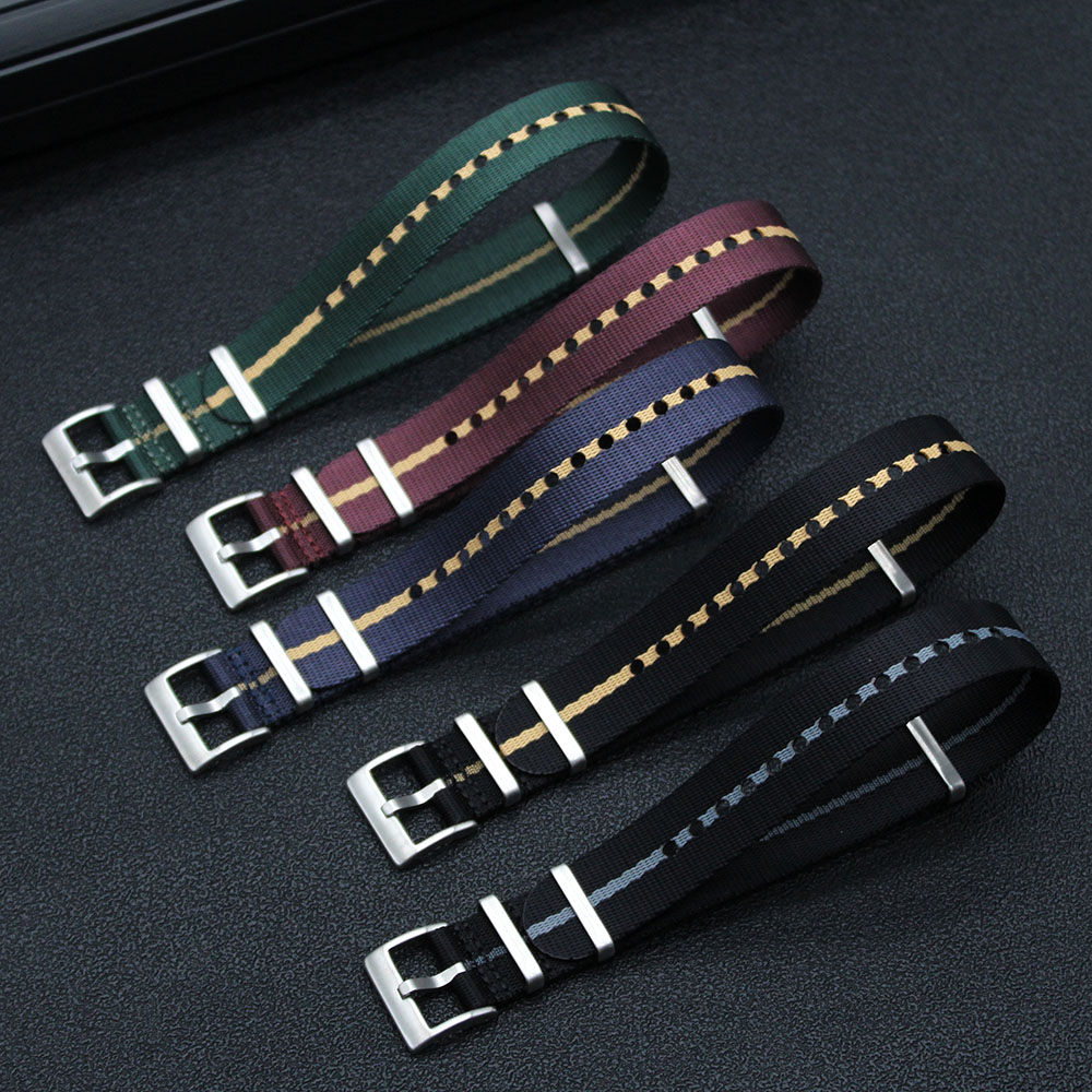 Luxury Single Pass Custom Engraved Emboss Stripe Fabric Watch Bracelet 18mm 20mm 22mm Solid Color Seatbelt Nylon Strap