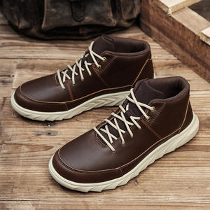 Nouvelles chaussures pour hommes de Quanzhou Fujian <span class=keywords><strong>Province</strong></span> rétro sport hiver bottes <span class=keywords><strong>en</strong></span> cuir chaussures de travail quotidien décontracté bottes de randonnée <span class=keywords><strong>en</strong></span> plein air - Product Image 3
