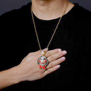 Muñeca de máscara de sierra divertida de hip-hop americano europeo: colgante de decoración de Halloween, collar de hombre al por mayor - Product Image 3