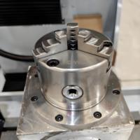 Centro de Mecanizado CNC de 3 Ejes Pequeño, Alta Rigidez y Gran Capacidad de Fresado