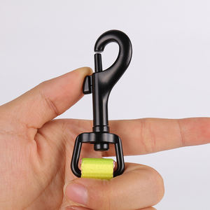 طوق للكلب ماركة OKEYPETS, طوق فاخر فاخر بتصميم مخصص من مادة نيوبرين - Product Image 3