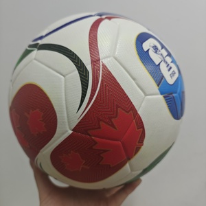 Balón de Fútbol Cosido a Máquina, Ecológico, Duradero y sin Costuras con Tecnología de Unión Térmica para Eventos Profesionales 2026 - Product Image 1