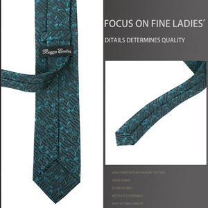 <span class=keywords><strong>Cravate</strong></span> d'affaires de la nouvelle série <span class=keywords><strong>vert</strong></span> <span class=keywords><strong>foncé</strong></span> de haute qualité <span class=keywords><strong>Cravate</strong></span> en polyester à fleurs pour hommes élégants - Product Image 4