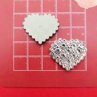 Nouveaux mini charms en résine à dos plat, cabochons de dessins animés, ornements artisanaux à dos plat, décorations pour colle crème, accessoires DIY pour coques de téléphone