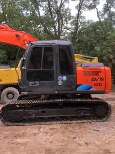 Excavadora hidráulica de cadenas Hitachi ZX120 usada, original, en buen estado y con apariencia limpia, en venta. - Product Image 4